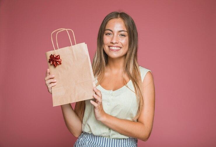 Ideias Criativas: Saco de Presente Personalizado - Dicas para Encantar com Embalagens Especiais