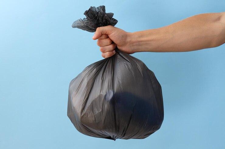 Qual a espessura ideal para o saco de lixo? Descubra aqui!